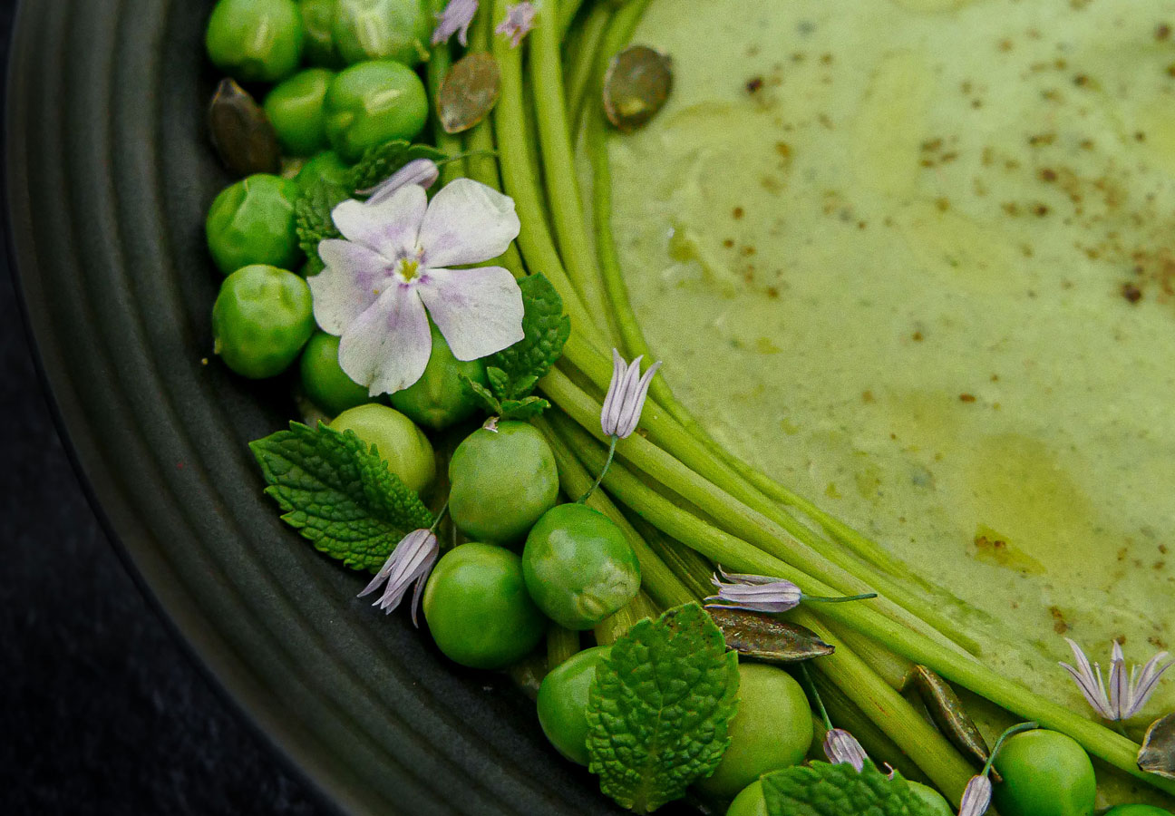 Velouté de petits pois frais avec LIN LOV graines de Lin et Courge, un régale !